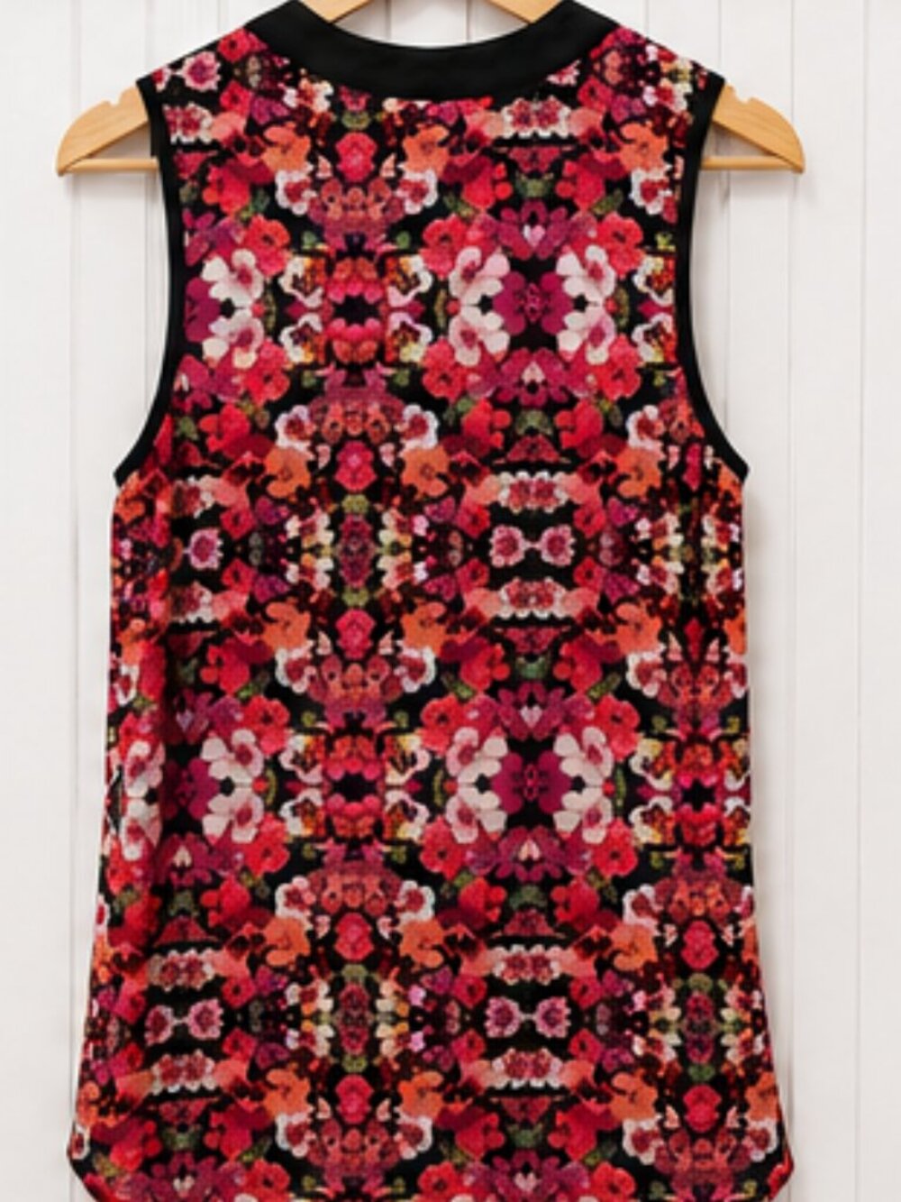 Nicole by Nicole Miller Floral Sleeveless Blouse Size Medium Pink Black High Low - Picture 2 of 6